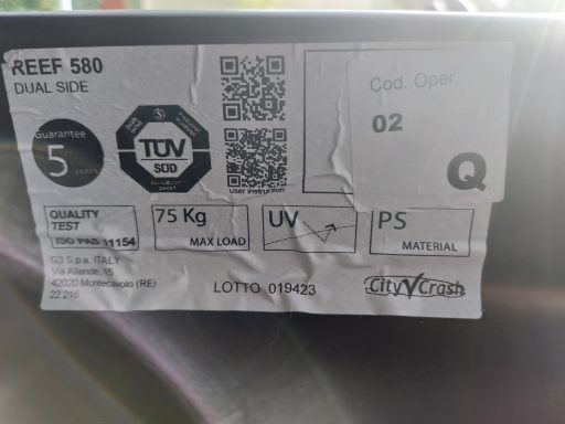 Typenschild der Dachbox