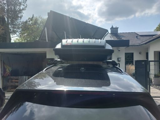 montierte Dachbox